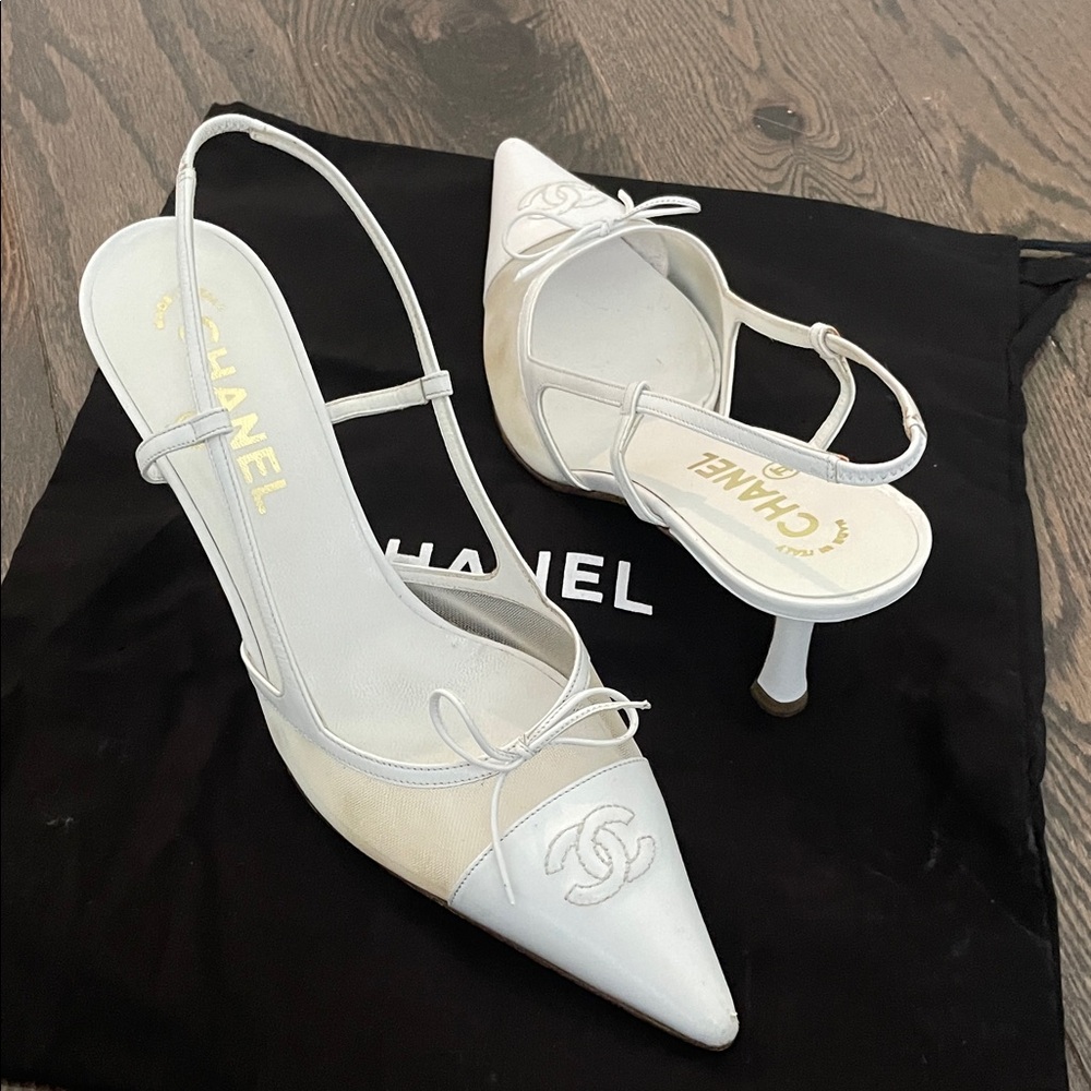 CHANEL White Slingback Heels